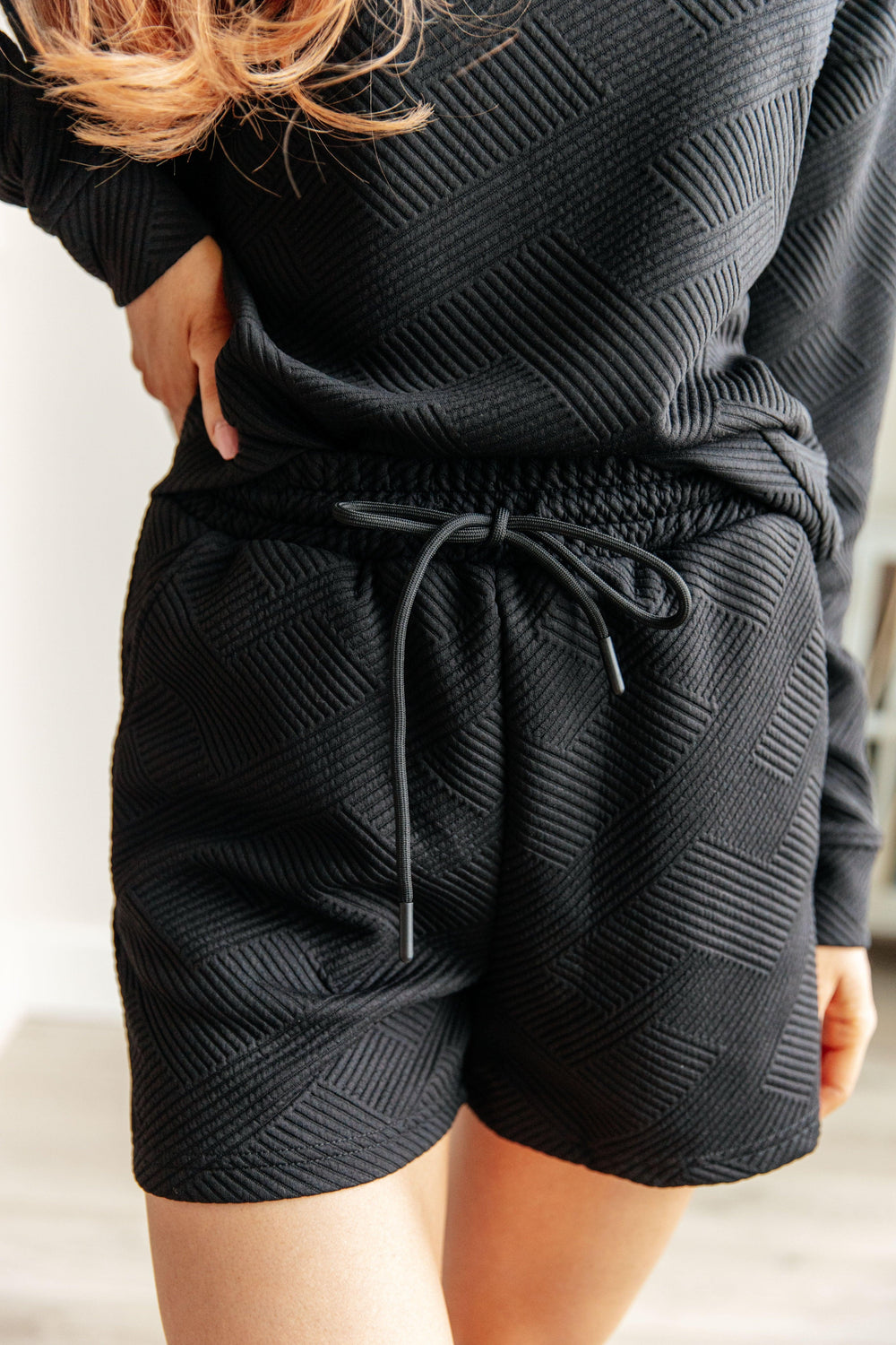 Textured Black Sweatshirt and Shorts Set Shorts Sets