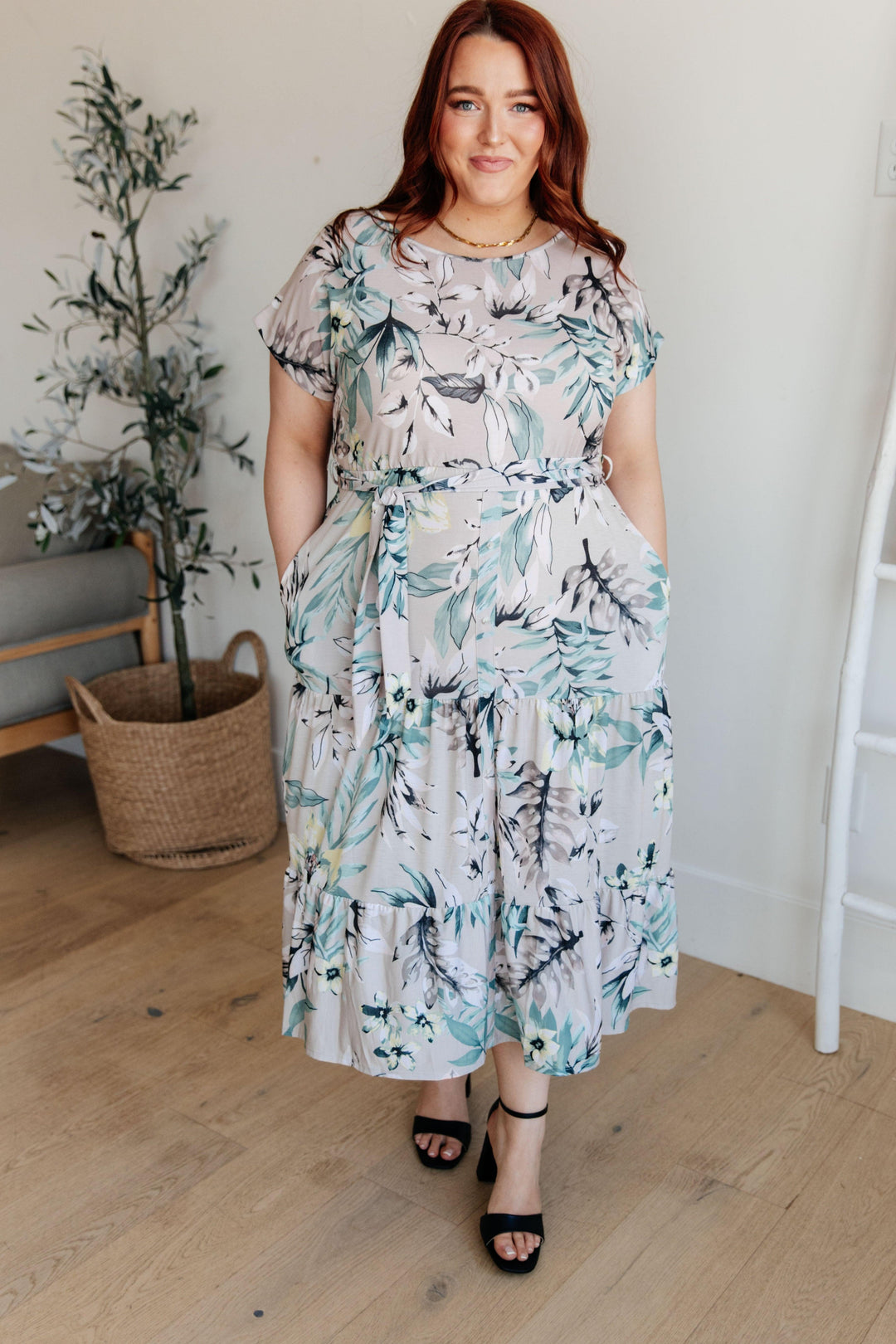 Into the Night Dolman Sleeve Floral Dress 3XL Midi Dresses