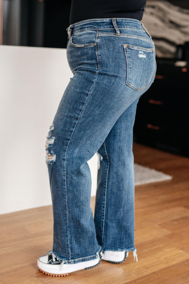 Rose High Rise 90's Straight Jeans in Dark Wash Jeans